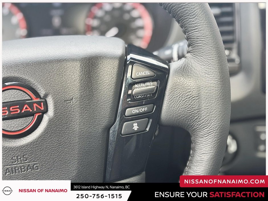 2022 Nissan Frontier PRO-4X-23