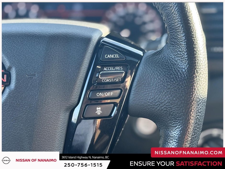 2022 Nissan Frontier PRO-4X-38