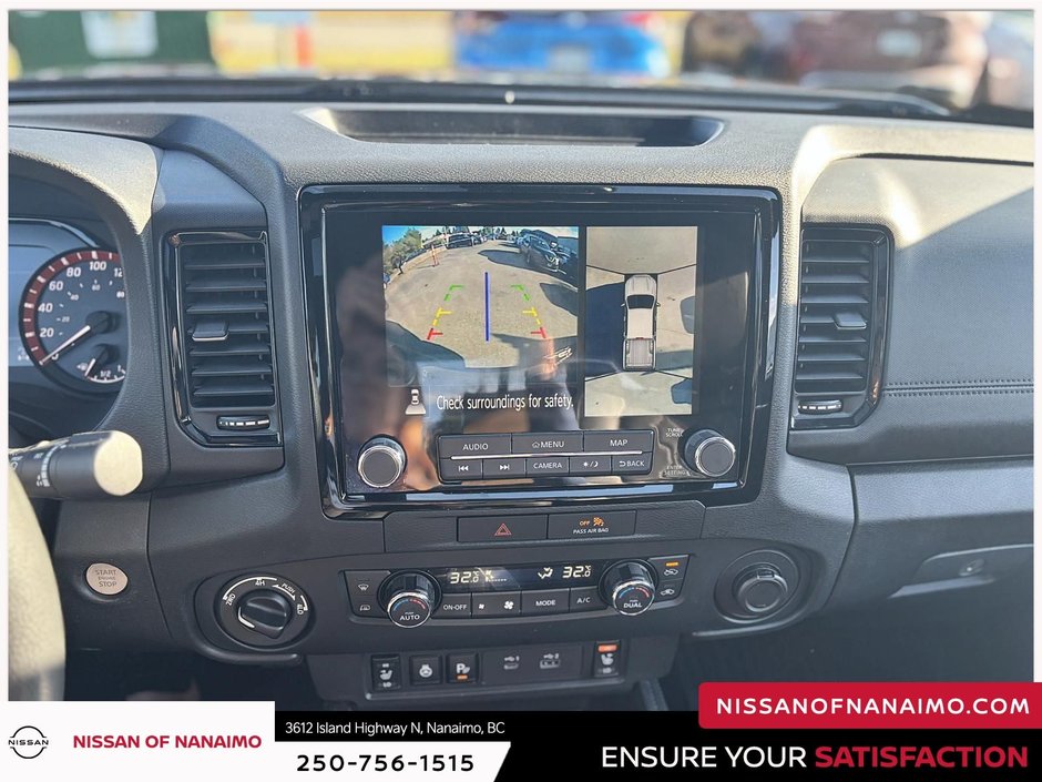 2022 Nissan Frontier PRO-4X-42