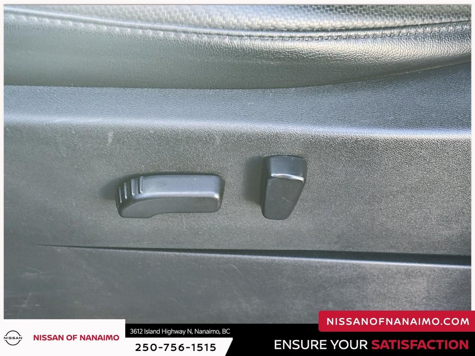 2022 Nissan Frontier PRO-4X-32