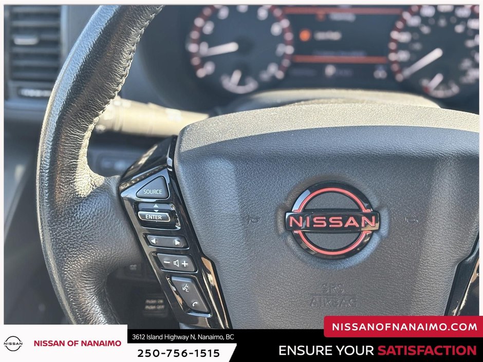 2022 Nissan Frontier PRO-4X-22