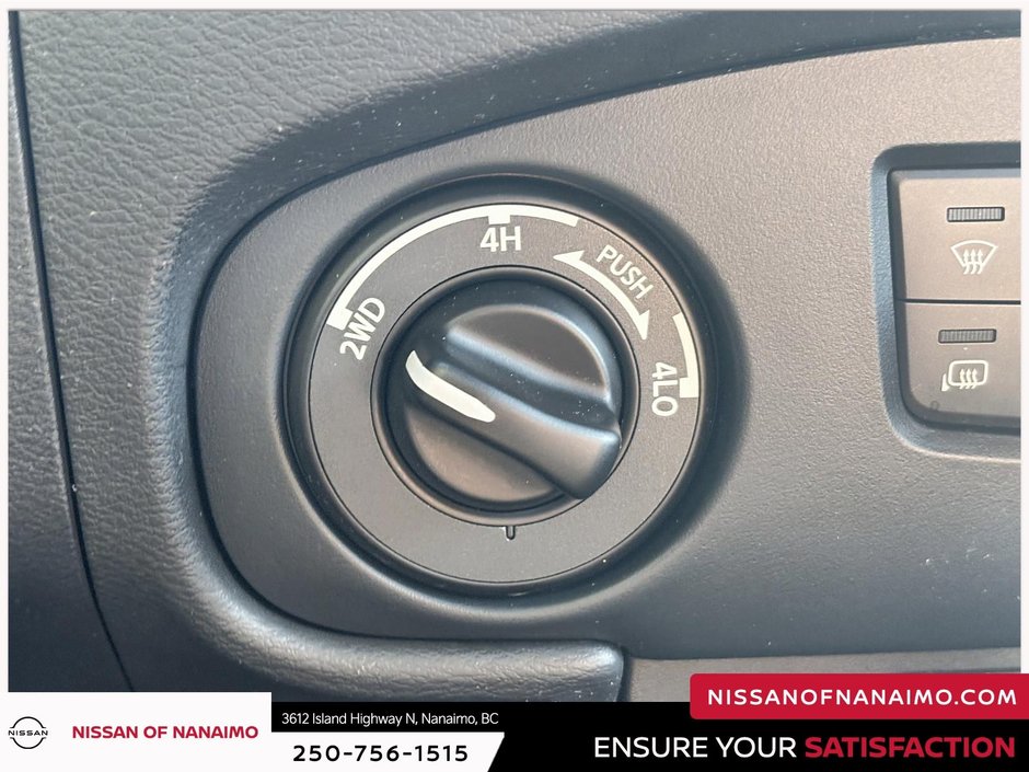 2022 Nissan Frontier PRO-4X-39