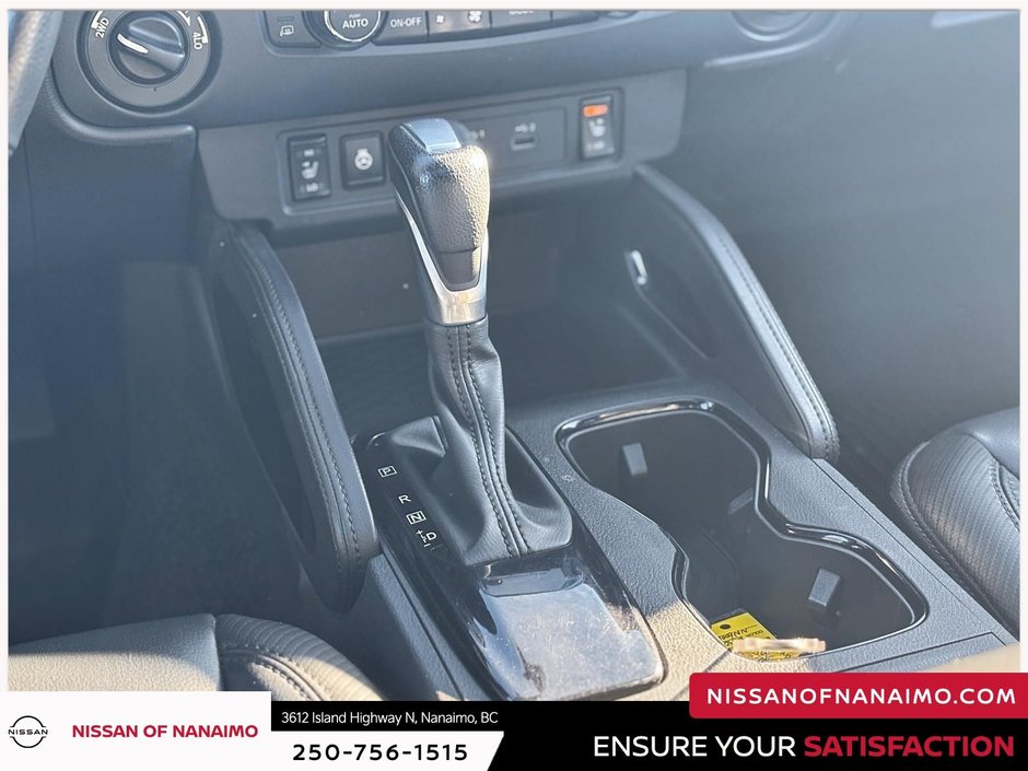 2022 Nissan Frontier PRO-4X-19