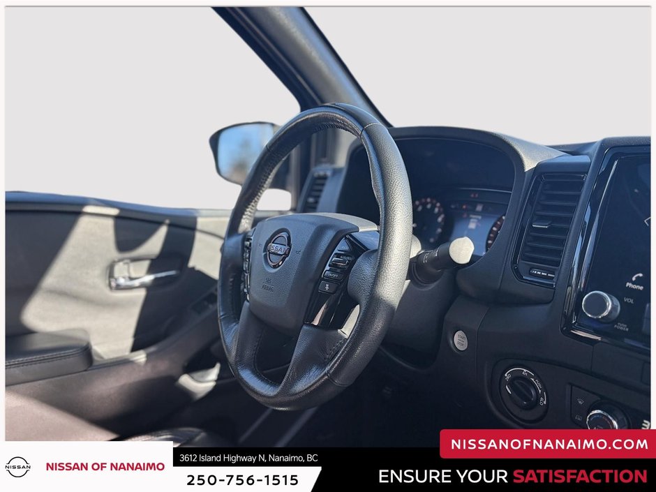 2022 Nissan Frontier PRO-4X-29