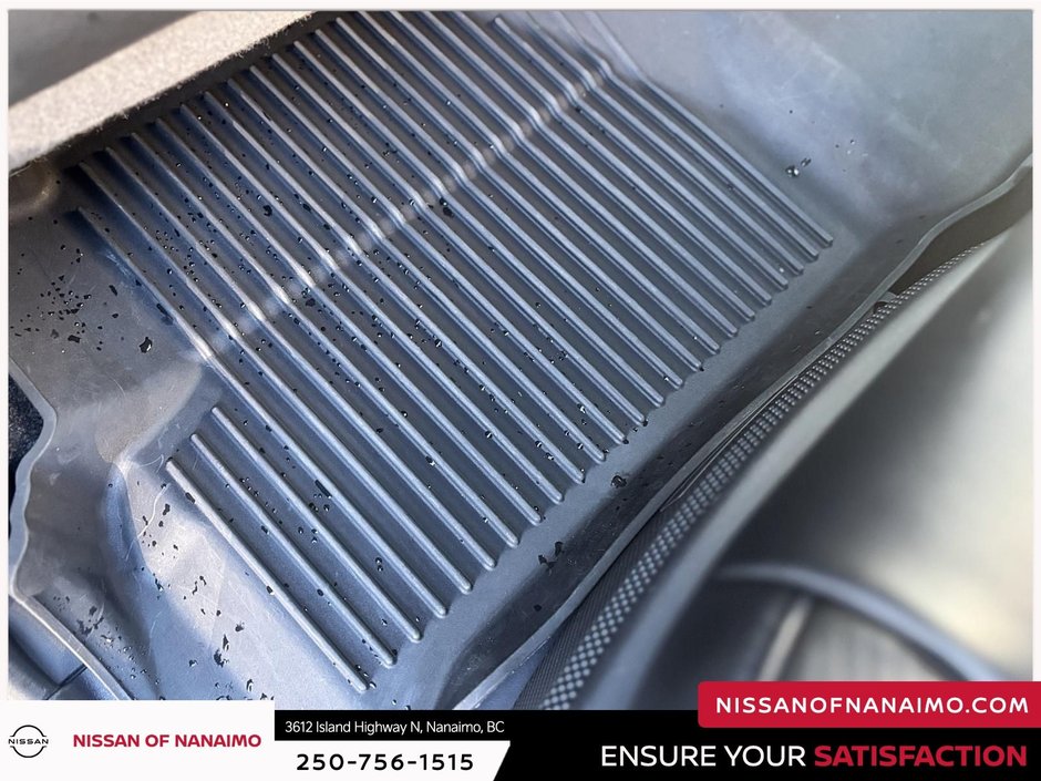 2022 Nissan Frontier PRO-4X-14