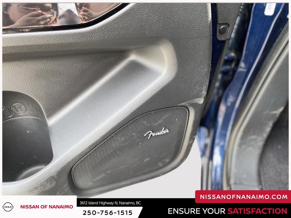 2022 Nissan Frontier PRO-4X-22
