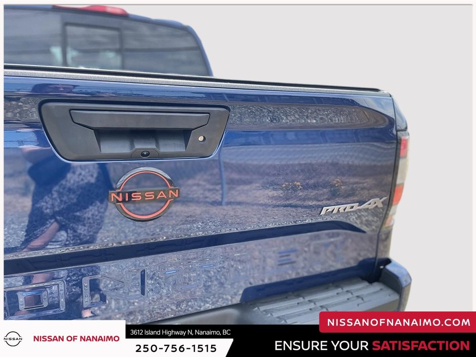 2022 Nissan Frontier PRO-4X-35