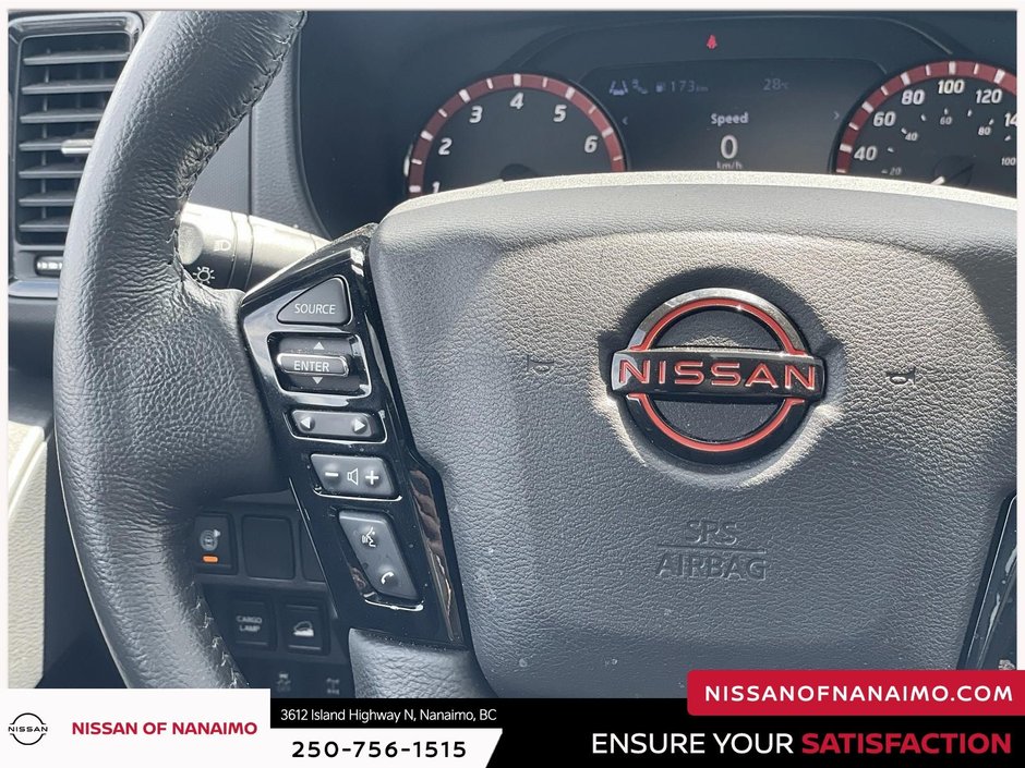 2022 Nissan Frontier PRO-4X-18
