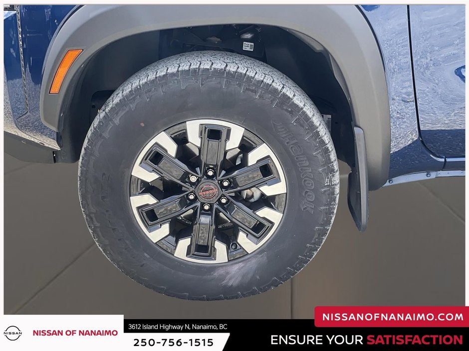 2022 Nissan Frontier PRO-4X-42