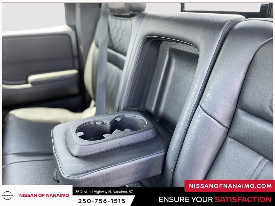 2022 Nissan Frontier PRO-4X-39
