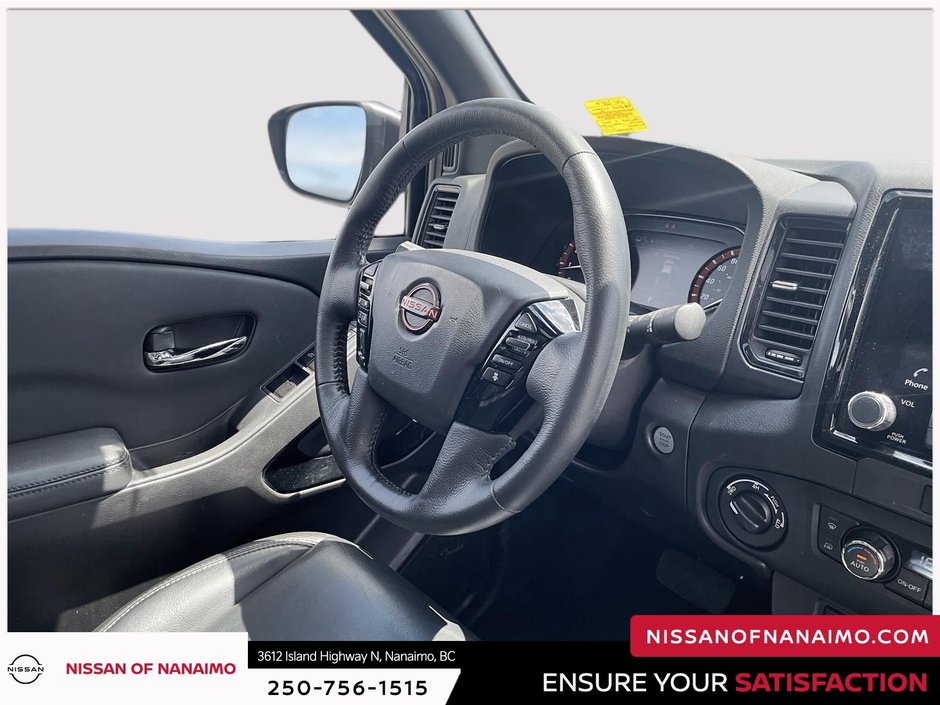 2022 Nissan Frontier PRO-4X-29