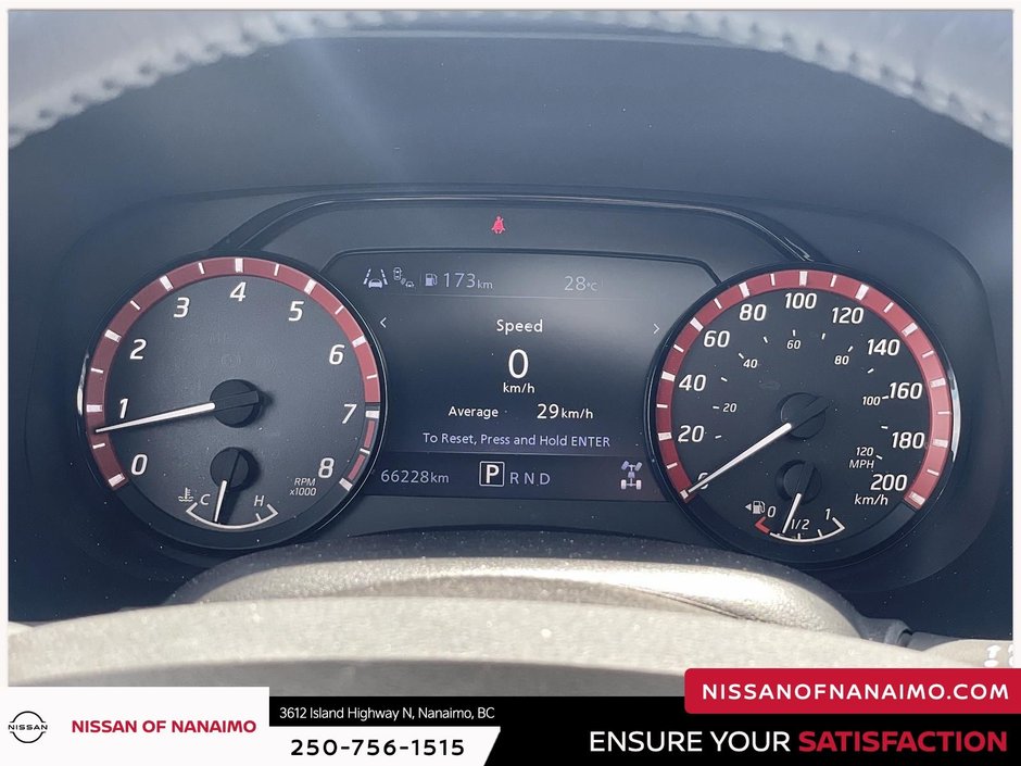 2022 Nissan Frontier PRO-4X-12
