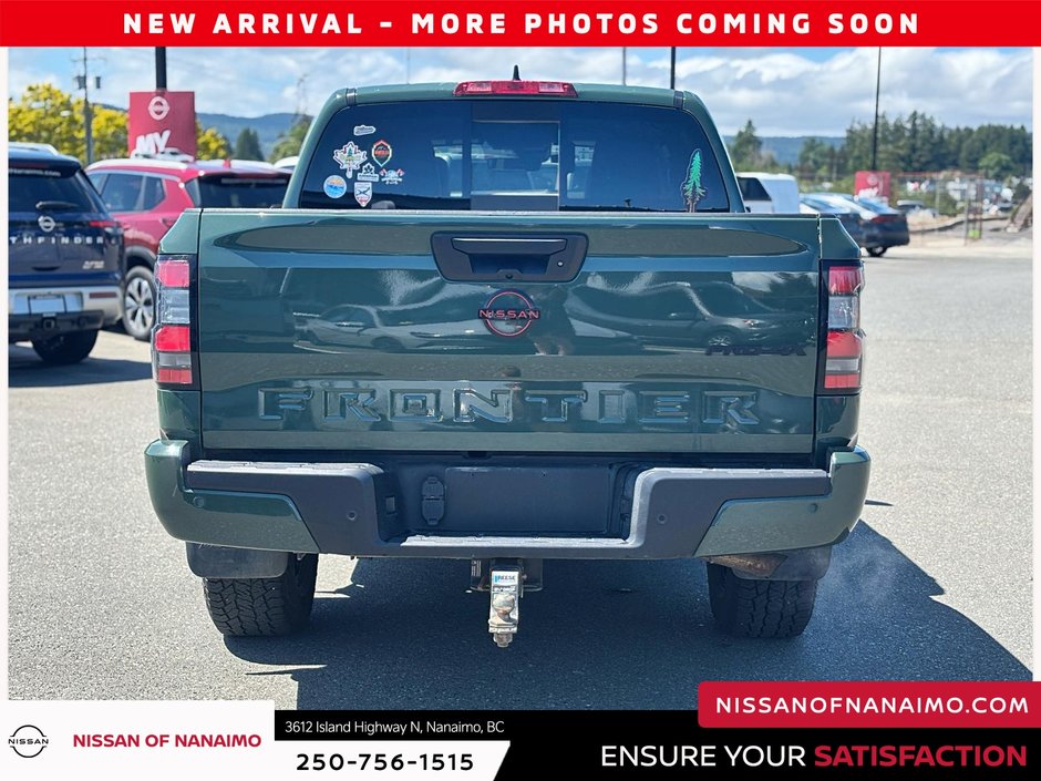 2023 Nissan Frontier PRO-4X-5