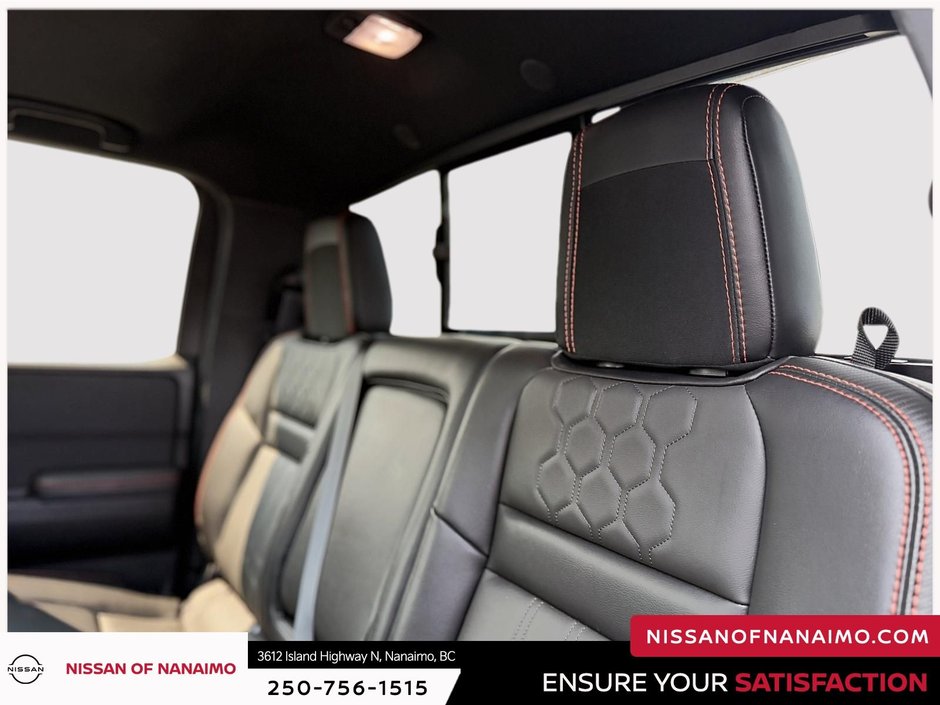 2024 Nissan Frontier PRO-4X-9