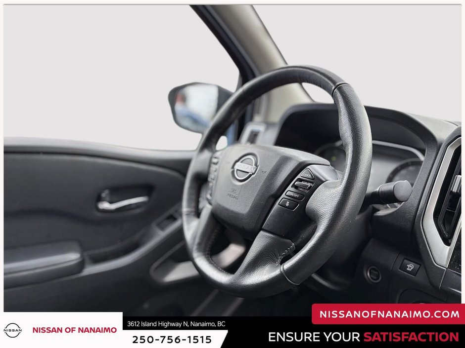 2025 Nissan Frontier SL-5