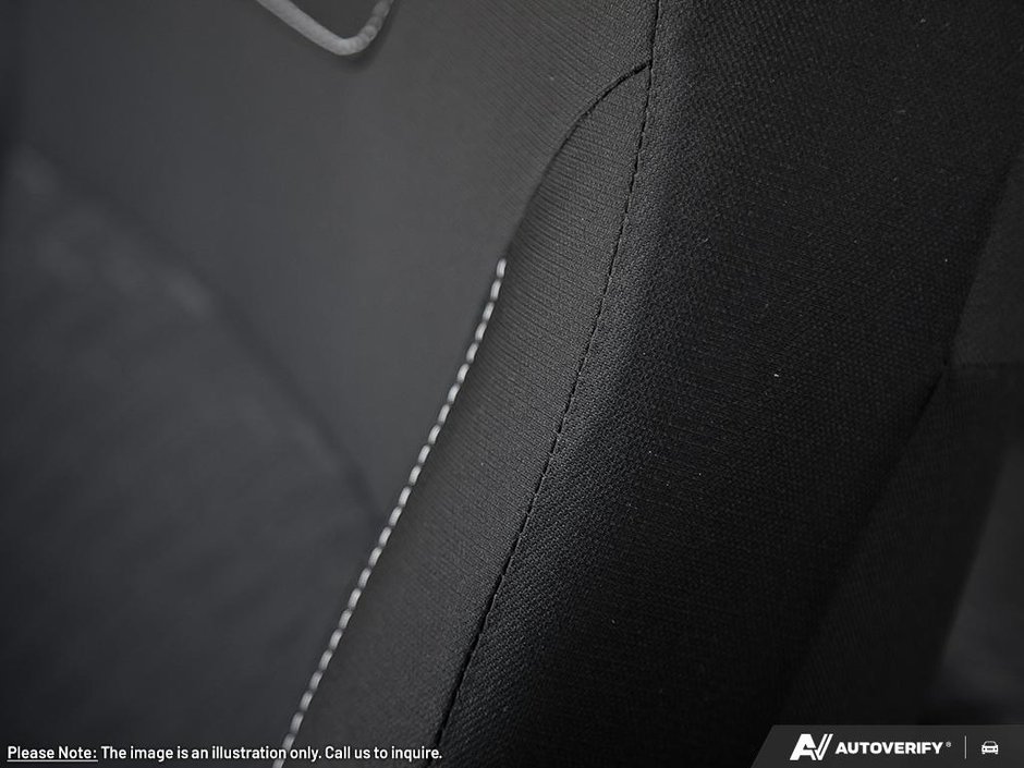 2025 Nissan Kicks Play SV-19