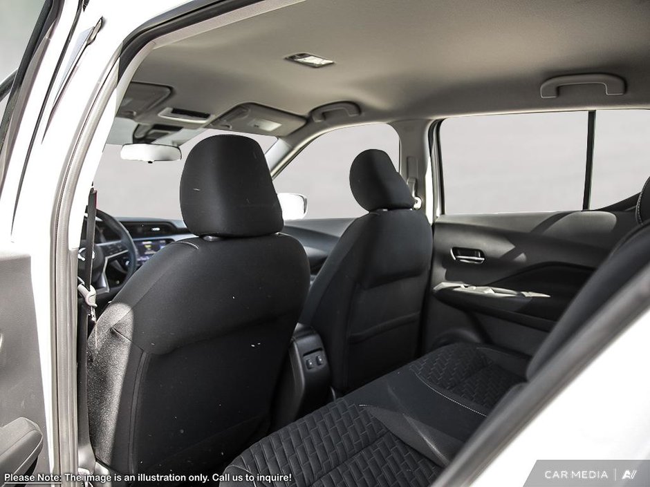 2025 Nissan Kicks Play SV-20