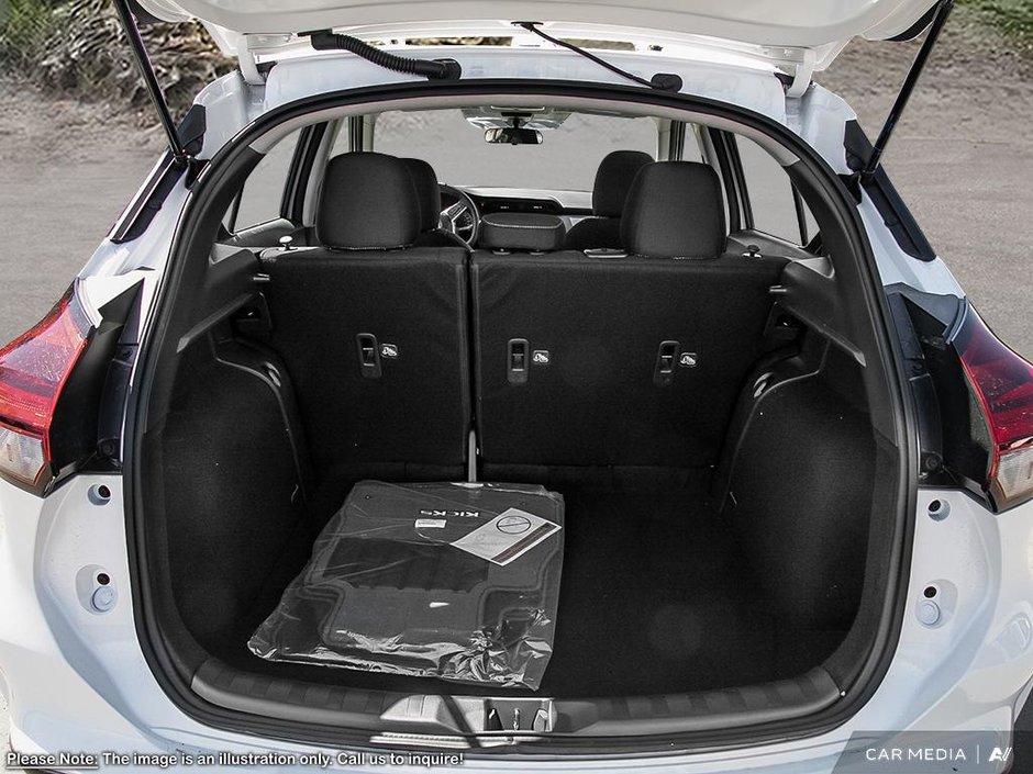 2025 Nissan Kicks Play SV-6