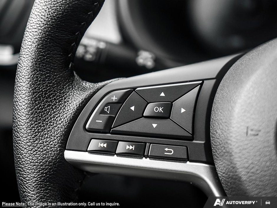 2025 Nissan Kicks Play SV-14