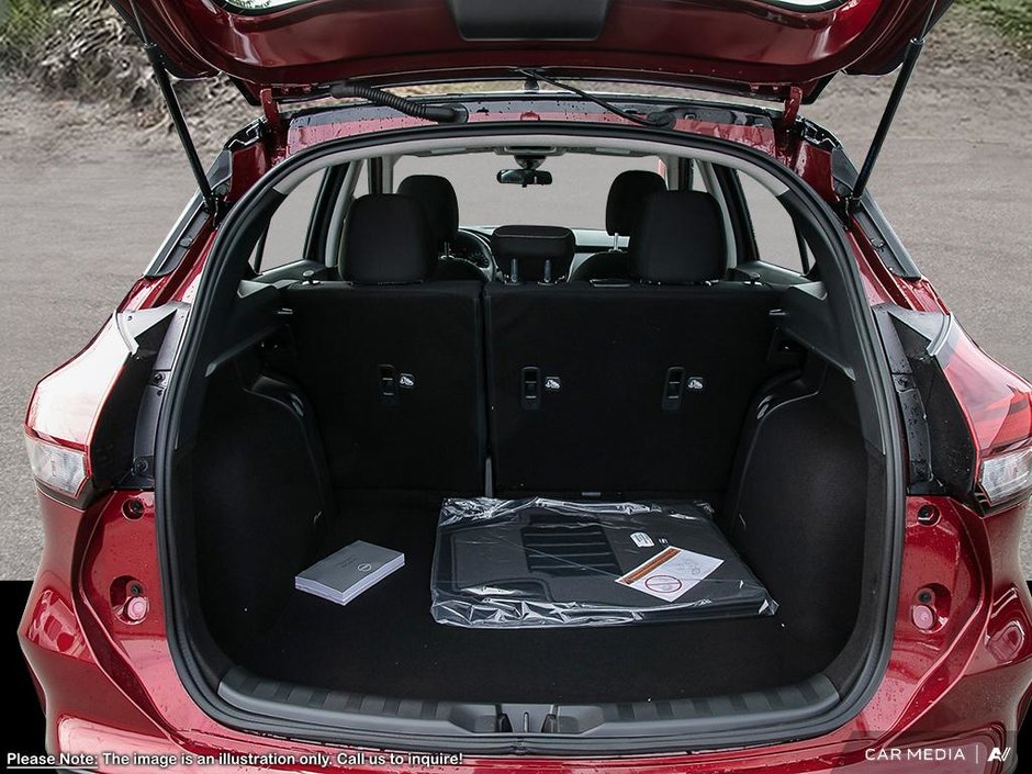 2025 Nissan Kicks Play SV-6