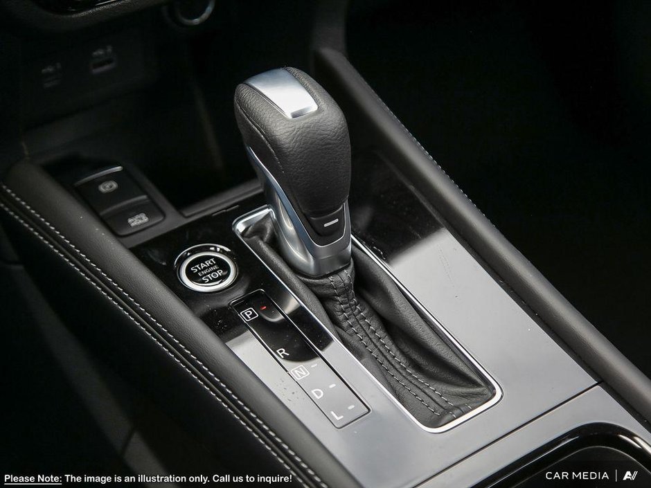 2025 Nissan Kicks Play SV-16