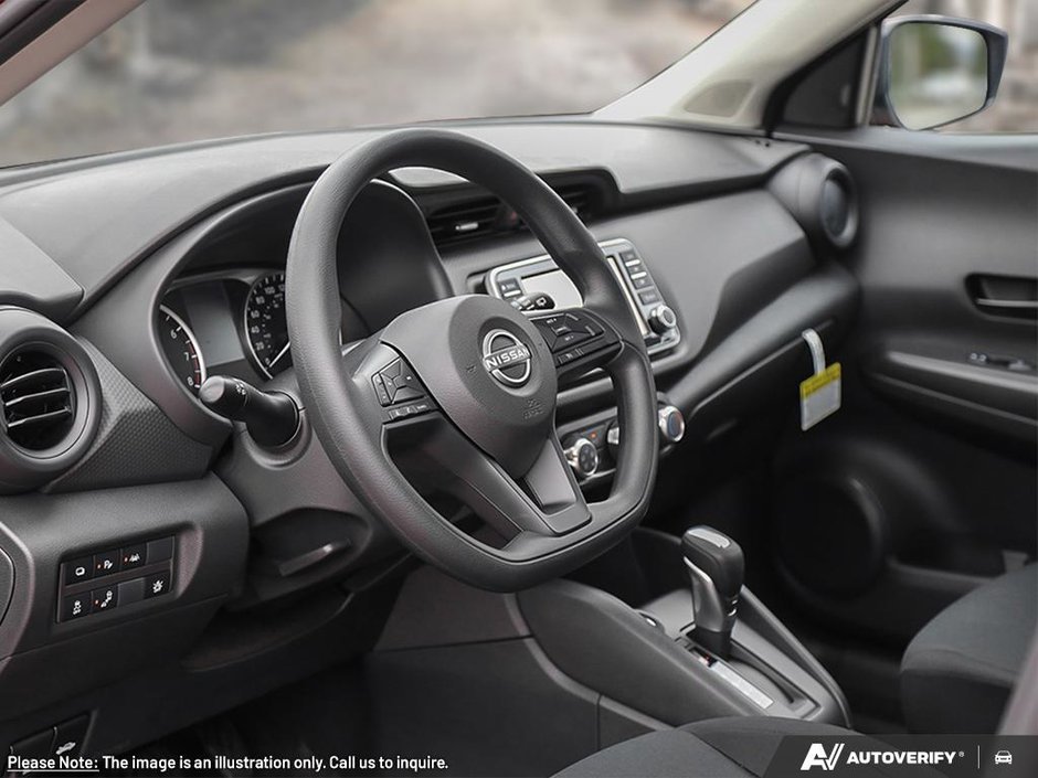 2025 Nissan Kicks Play S-10