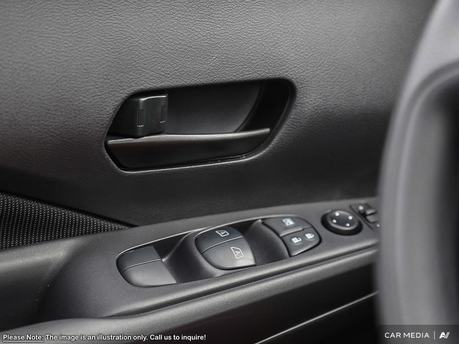 2025 Nissan Kicks Play S-14