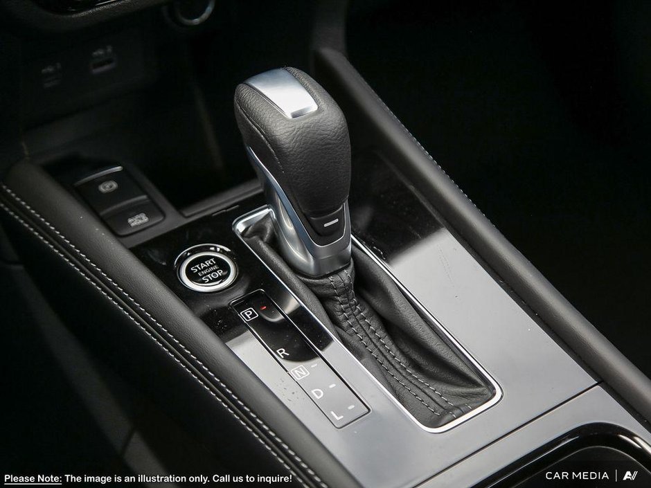 2025 Nissan Kicks Play SV-16