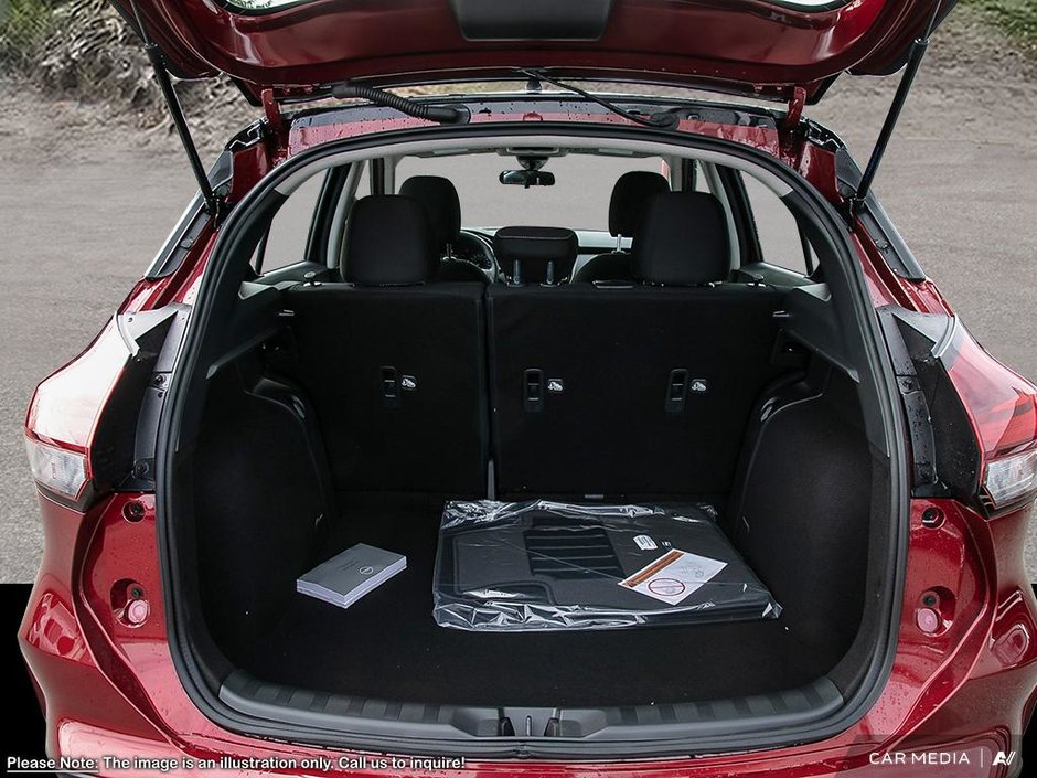 2025 Nissan Kicks Play SV-6