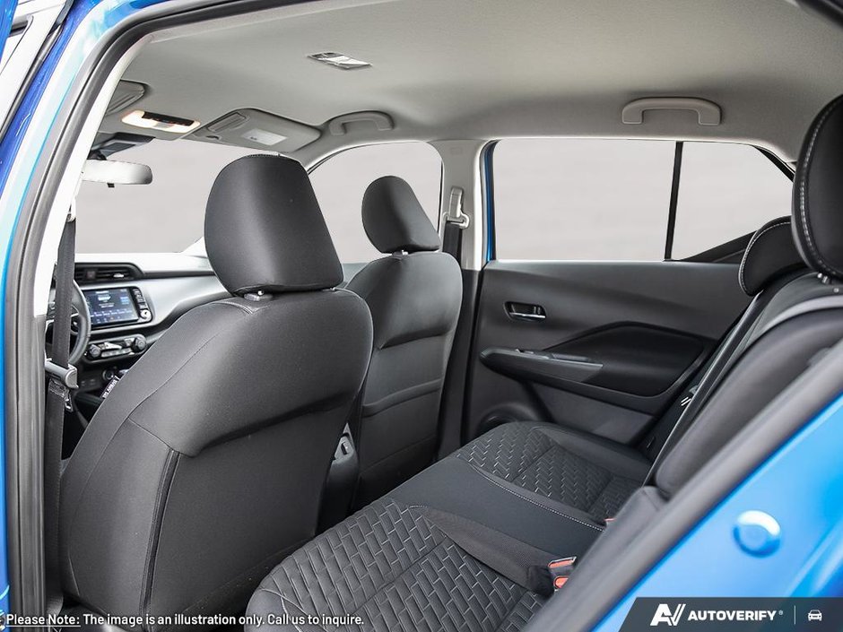 2025 Nissan Kicks Play SV-20