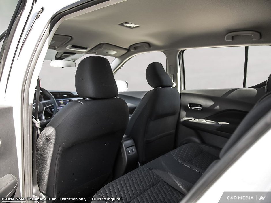 2025 Nissan Kicks Play SV-20
