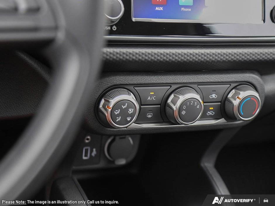 2025 Nissan KICKS PLAY S-22
