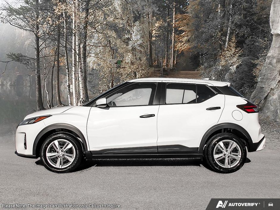 2025 Nissan Kicks Play S-2