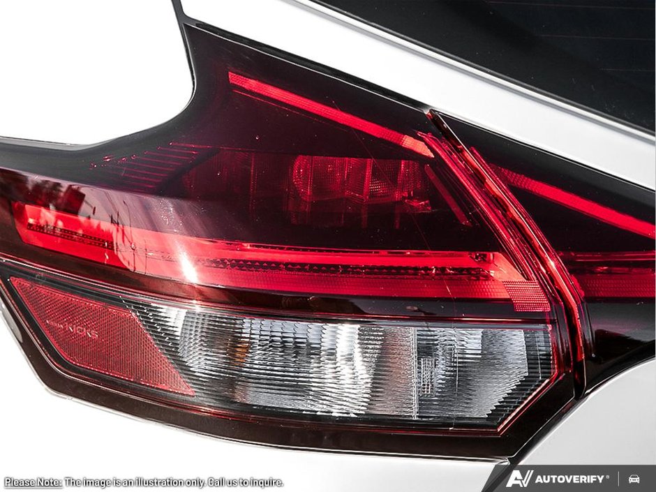 2025 Nissan Kicks Play S-9