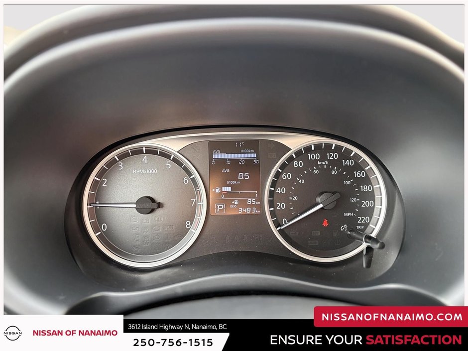 2025 Nissan Kicks Play S-25