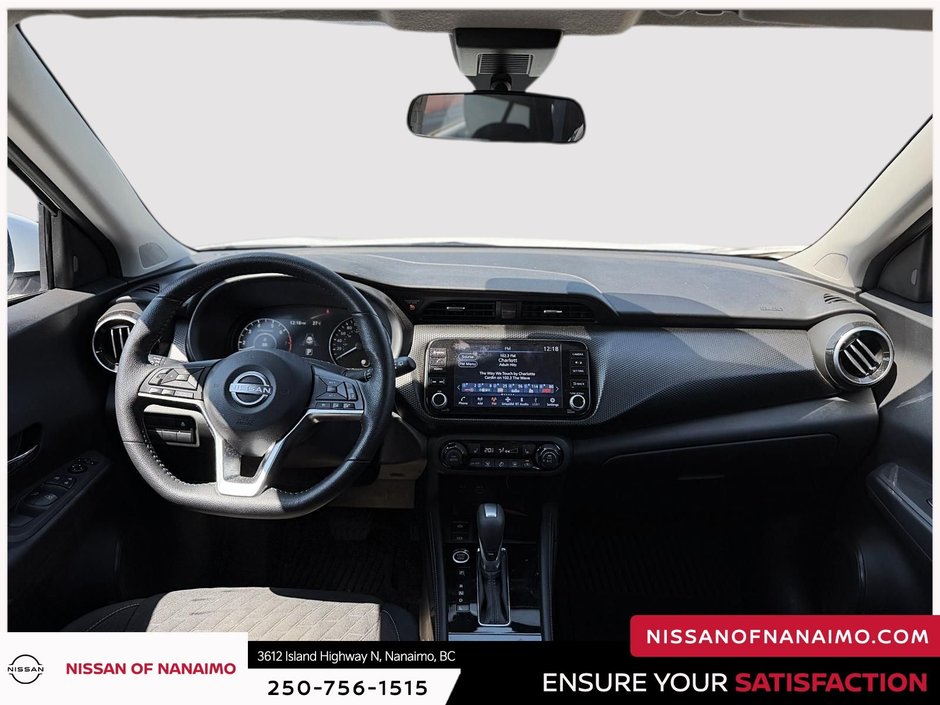 2025 Nissan Kicks Play S-25