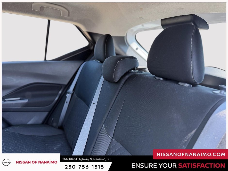 2025 Nissan Kicks Play S-24