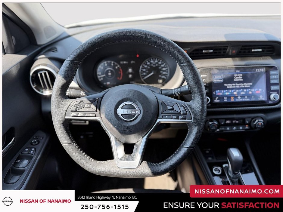 2025 Nissan Kicks Play S-27