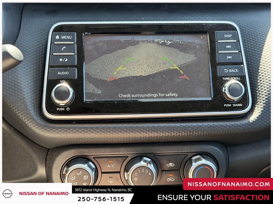 2025 Nissan Kicks Play S-13