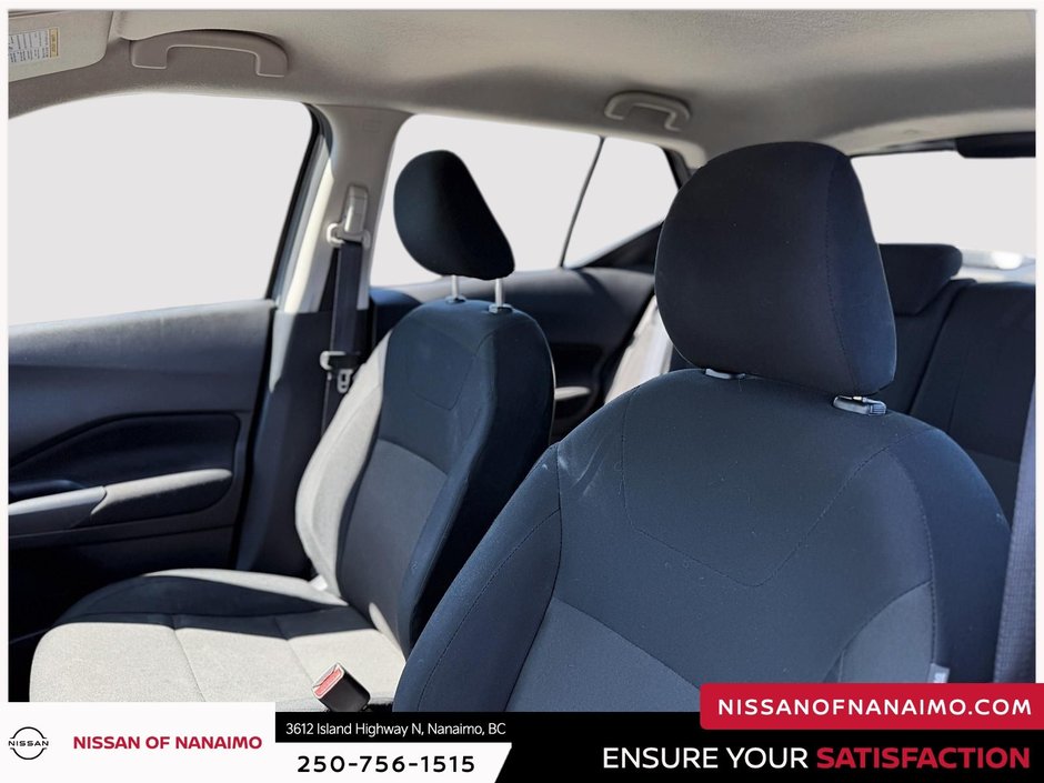 2025 Nissan Kicks Play S-4