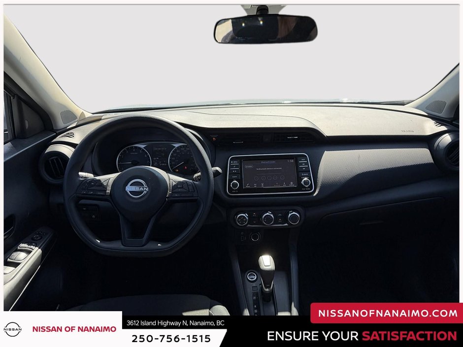 2025 Nissan Kicks Play S-25
