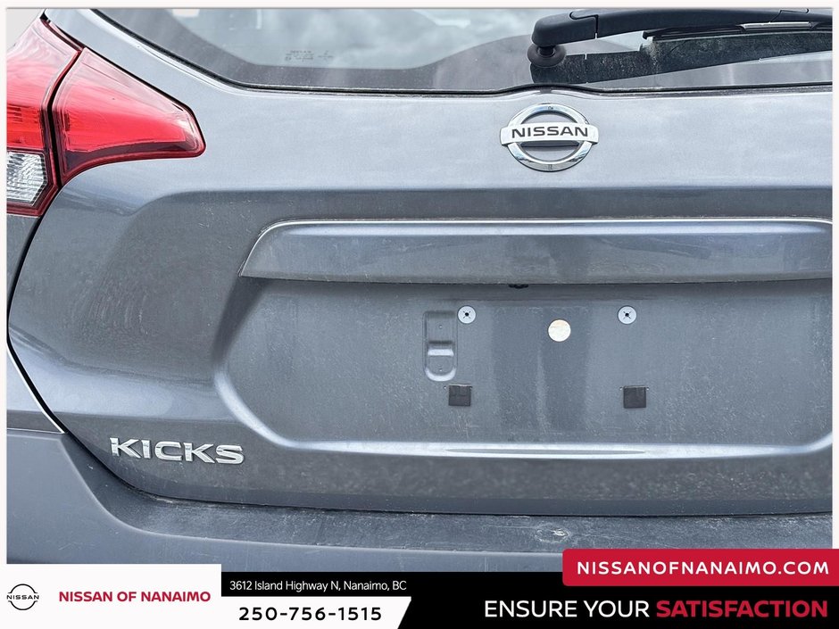 2018 Nissan Kicks S-9