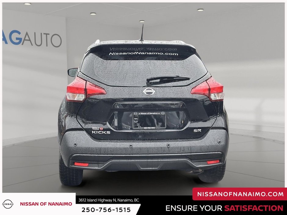 2020 Nissan Kicks SR-11