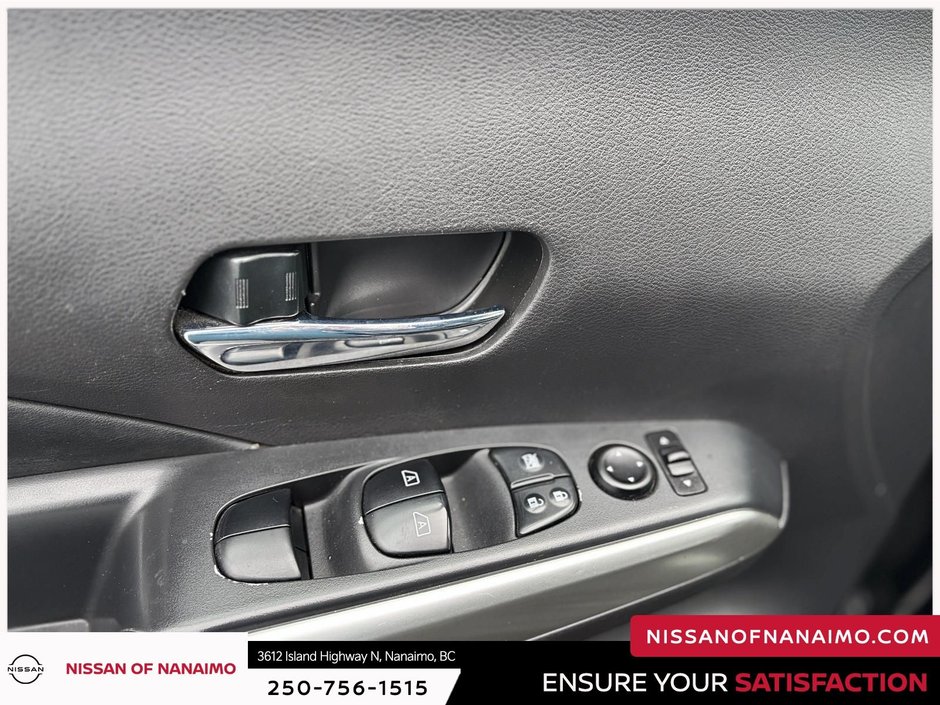 2020 Nissan Kicks SR-16