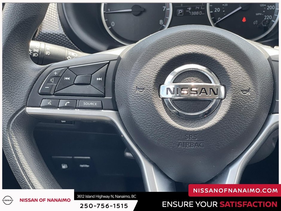 2020 Nissan Kicks S-19