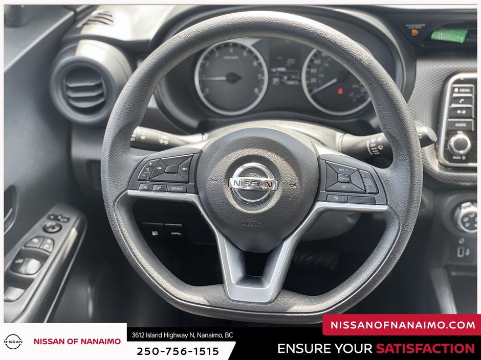 2020 Nissan Kicks S-17