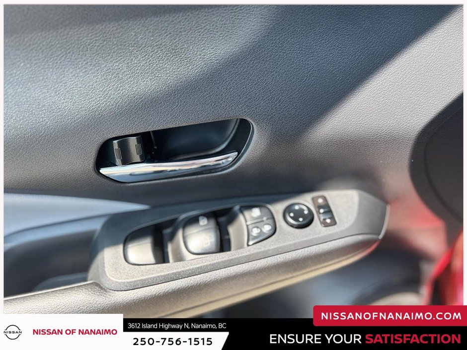 2021 Nissan Kicks SR-29