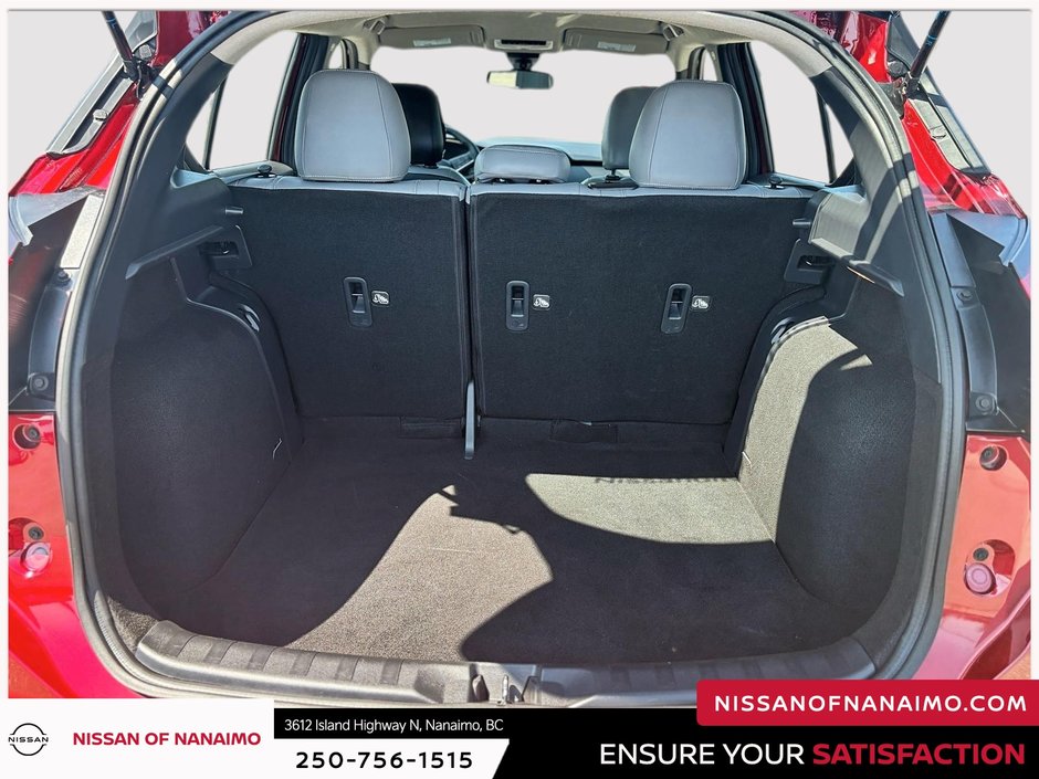 2021 Nissan Kicks SR-8