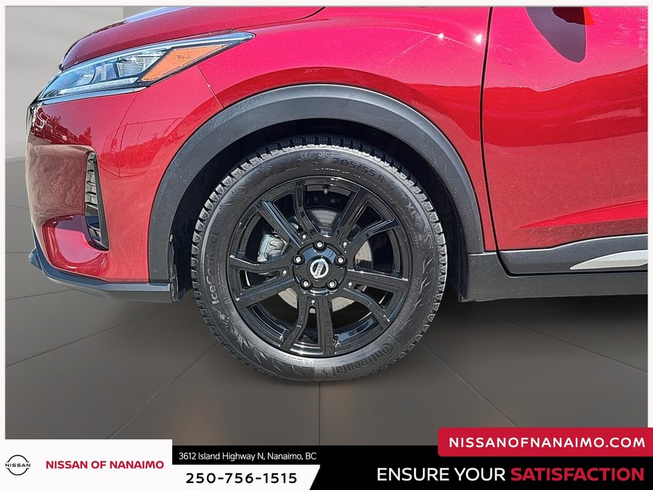 2021 Nissan Kicks SR-32