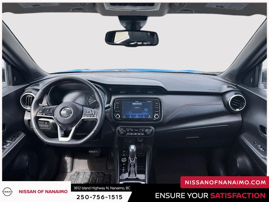 2021 Nissan Kicks SR-11